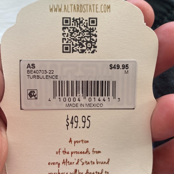 Altar’d State Emma Shorts - Picture 8 of 8